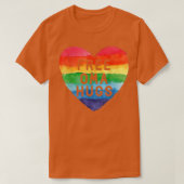 Free Oma Hugs LGBT Flag  Tシャツ (デザイン正面)