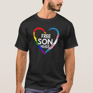 Free Son Hugs Lgbt Qレインボーとトランスジェンダー国旗 Tシャツ