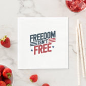 Freedom Isn't Free- Patriotic Design Red and Blue スタンダードランチョンナプキン (インサイチュ)