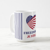 Freedom & Justice American Flag with Heart.  コーヒーマグカップ (正面左)