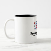 Freedom Rolling Patriotic Shield Logo | American F ツートーンマグカップ (左)