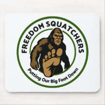 Freedom Squatchers "Big Foot Down" マウスパッド