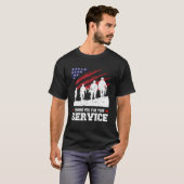 Freedom Veteraのサービスに感謝父のする Tシャツ (正面フル)