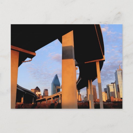 Freeway Overpass in Dallas 2 ポストカード (正面)