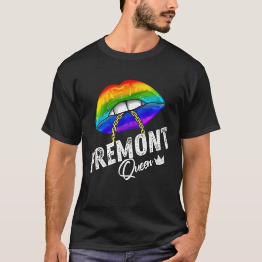 Fremont Queen LGBTQ Gay Pride Flag Lips Rainbow Me Tシャツ (正面)