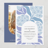French Blue Abstract Floral Modern Spring Wedding 招待状 (正面/裏面)