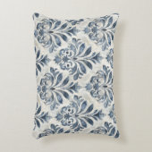 French Blue Damask Accent Pillow アクセントクッション (正面(垂直))