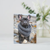 French Bulldog in Knitted Dog Attire シーズンポストカード (スタンド正面)