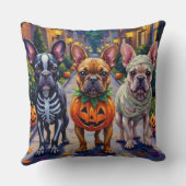 French Bulldog Trick-or-Treating Halloween Costume クッション (裏面)