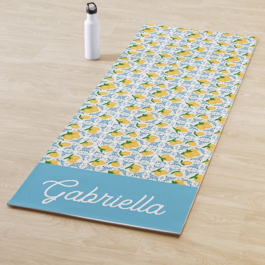 French Country Lemon Blue Tile Monogram ヨガマット (インサイチュ)