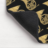 French Horn Musical Instrument Drawing on Black マウスパッド (コーナー)