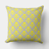 French Tapestry Bright Yellow and Gray クッション (正面)