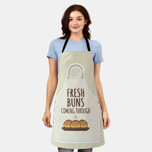 Fresh Buns Coming Through Funny Bakery Apron エプロン (着用した状態)