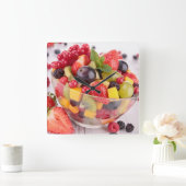 Fresh fruit salad スクエア壁時計 (ホーム)