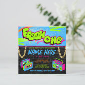 Fresh One 1歳の誕生日 | 90年代テーマの誕生日 招待状 (スタンド正面)