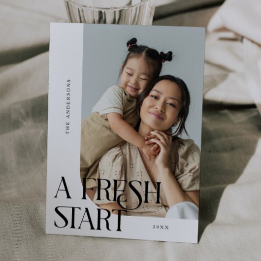 Fresh Start New Year White Curved Frame Photo シーズンカード