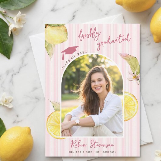 Freshly Graduated Lemon Graduation 案内状