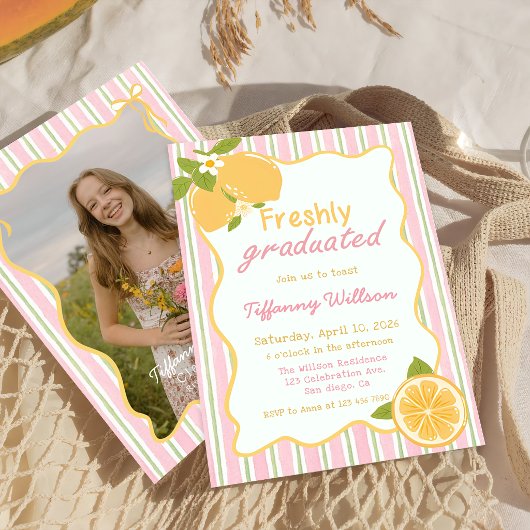Freshly Graduated Lemon Graduation Party 招待状