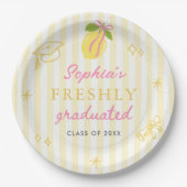 Freshly Graduated Lemon Pink Bow Graduation ペーパープレート (正面)