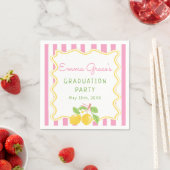 Freshly Graduated Lemon Pink Stripes Grad Napkins スタンダードカクテルナプキン (インサイチュ)