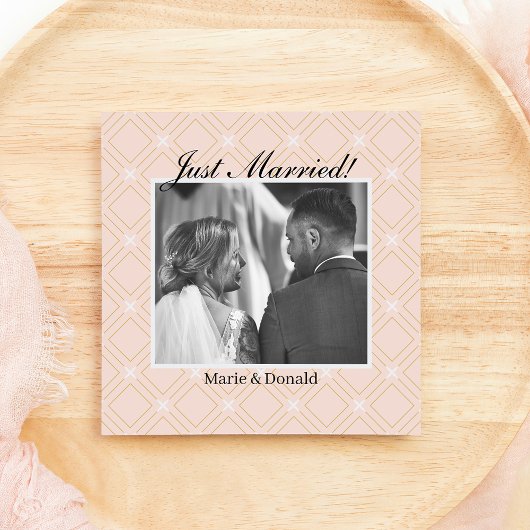 Freshly Wed Pastel Peach and Gold Geometric シーズンカード