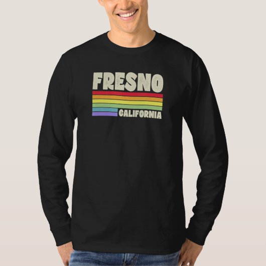 Fresno California Pride Rainbow Flag Gay Pride Mer Tシャツ (正面)