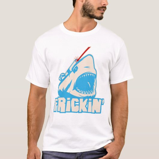 Frickinのレーザ光線を持つFrickinの鮫 Tシャツ (正面)