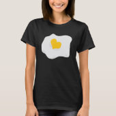 Fried Egg Heart Egg Pun Vegan Breakfast Tシャツ (正面)