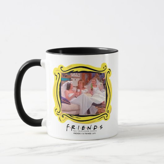 FRIENDS™ | ウェディングドレスの女の子たち マグカップ (左)