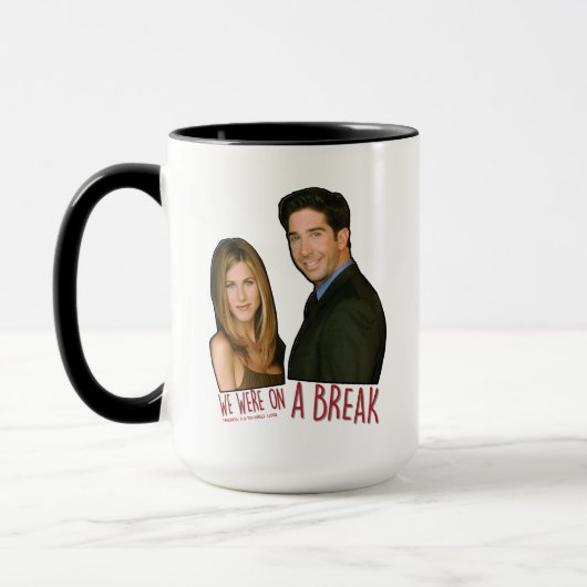 FRIENDS™ | 休暇中のはずだった マグカップ (左)