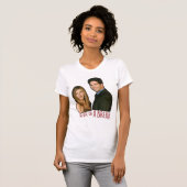 FRIENDS™ | 休暇中のはずだった Tシャツ (正面フル)