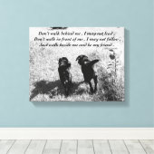 Friends - Black Lab キャンバスプリント (インサイチュ (ウッドフロア))