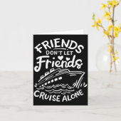 Friends Don't Let Friends Cruise Alone Cruise Ship カード (黄色い花)
