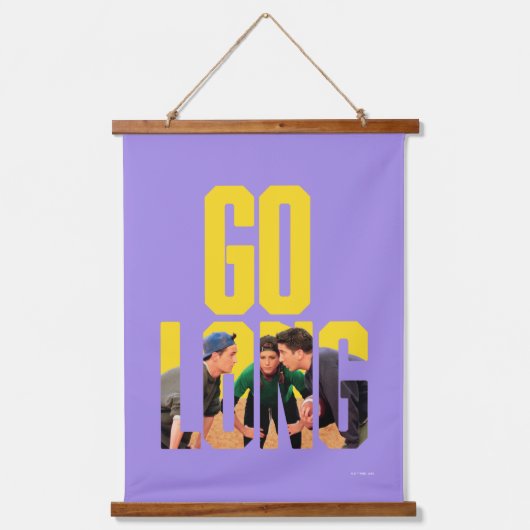 FRIENDS™ | Go Long 引用 吊り下げ型タペストリー (正面)