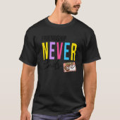 Friendship Never Ends Cassette 90u2019s Bacheloret Tシャツ (正面)