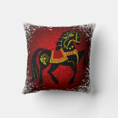 Friesianの民俗黒い種馬か黒い美しいの赤 クッション (裏面)