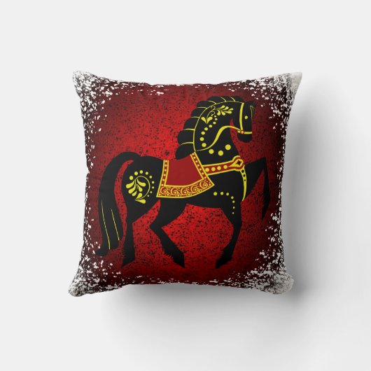 Friesianの民俗黒い種馬か黒い美しいの赤 クッション (裏面)