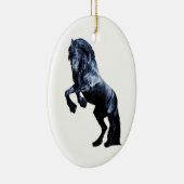 Friesianの馬、cartooned黒い美しいの種馬 セラミックオーナメント (右)