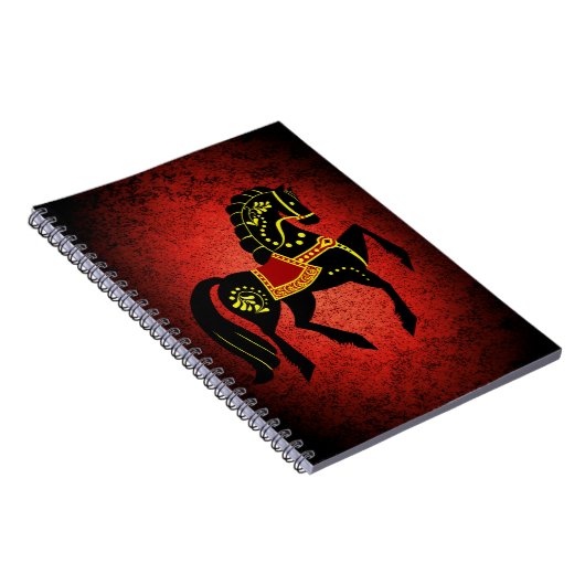 Friesianの黒い種馬か黒い美しい、馬の赤 ノートブック (右側)