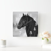 Friesianの黒い種馬の馬 スクエア壁時計 (ホーム)