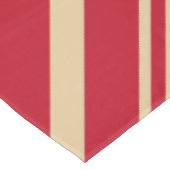 "Fright Night ストライプ Cream"血の赤/不気味なクリーム テーブルクロス (アングル)