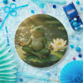 Frog Meditating On a Lily Pad ペーパープレート (パーティー)