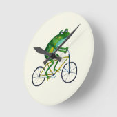 Frog On Bicycle ラウンド壁時計 (傾斜)