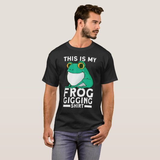 Frog Slayer Bullfrog Hunting Gigging Frogging Tシャツ (正面フル)