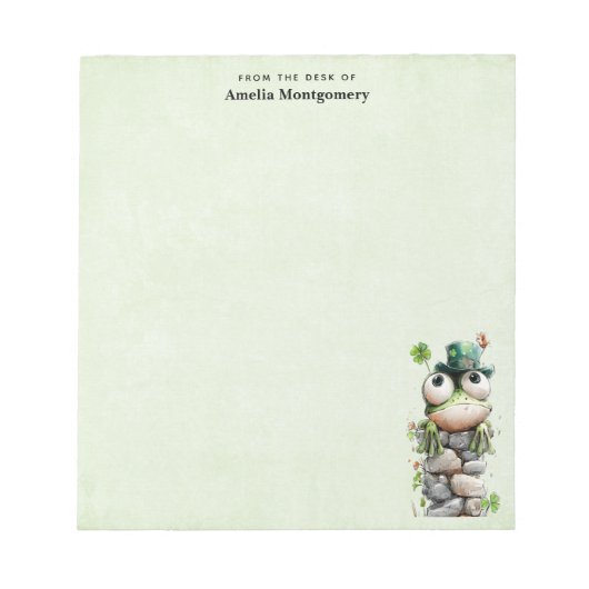 Frog with Green Hat and Shamrock Cute ノートパッド (正面)