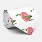 Frog with pink iced donut ネクタイ (ロール)
