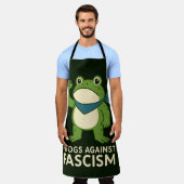 Frogs Against Fascism ポートランド・カエル抗議 エプロン (着用した状態)