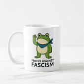 Frogs Against Fascism Portland Frog Protest コーヒーマグカップ (左)