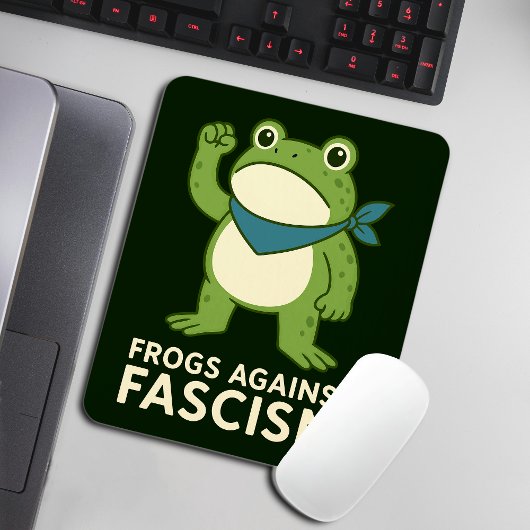 Frogs Against Fascism Portland Frog Protest マウスパッド
