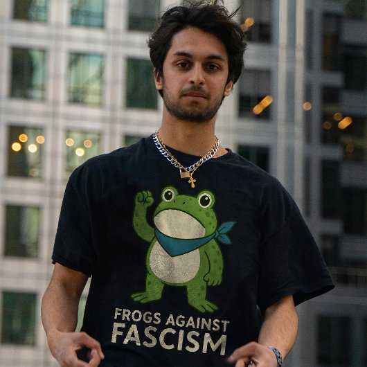 Frogs Against Fascism Portland Frog Protest Tシャツ